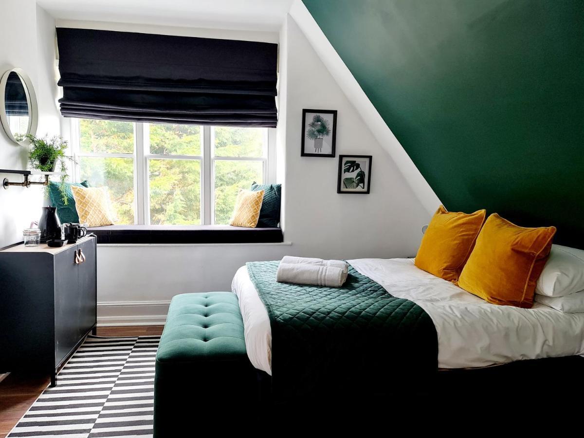 אילפרקומב Westwell Hall Guest Accommodation, Bed & Breakfast, Luxury Rooms מראה חיצוני תמונה